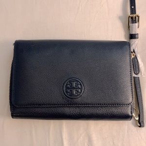 Tory Burch crossbody or wallet
